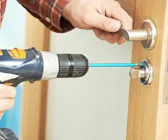 Town Center Locksmith Shop Oakland, CA 510-771-0358 - 5-Change-Locks-Service